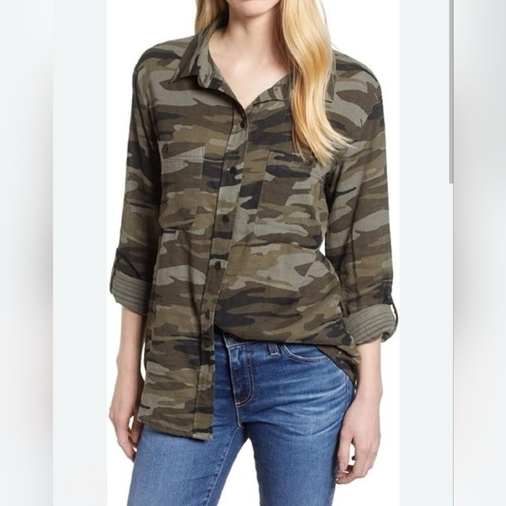 Sanctuary Camo Rayon/viscose Button Front Women's Shirt Size Small Satiny